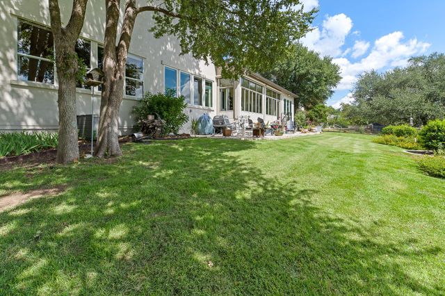 109 Blacksmiths DR, Georgetown, TX 78633