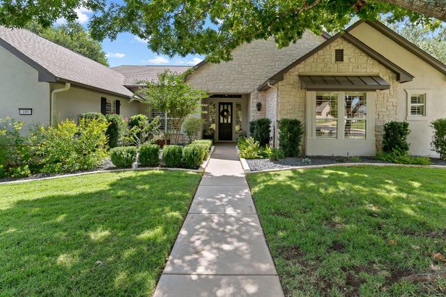 109 Blacksmiths DR, Georgetown, TX 78633