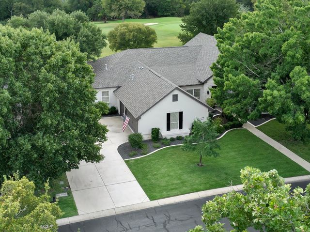 109 Blacksmiths DR, Georgetown, TX 78633