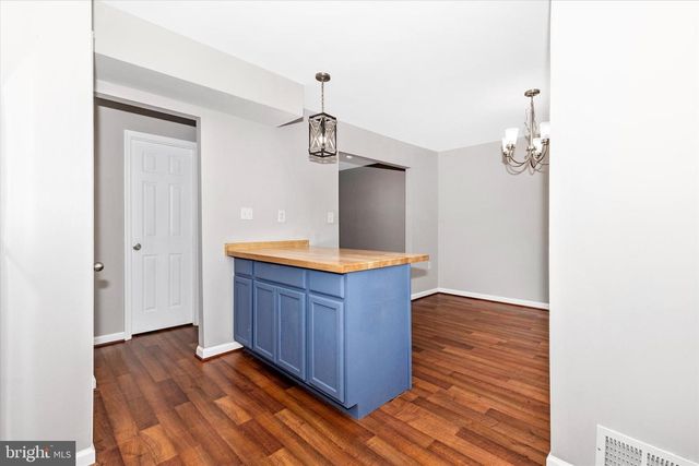 12636 BLACK SADDLE LN, Germantown, MD 20874