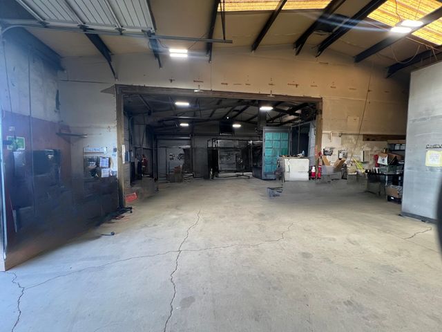 1385 E Justice Road, Medford, OR 97502