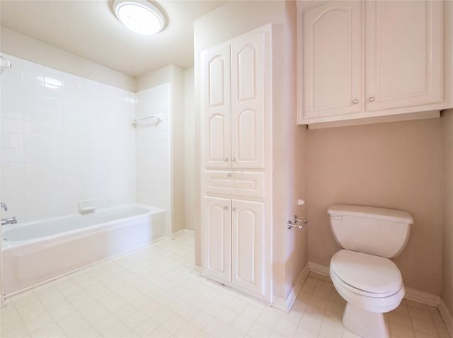 2533 Vista Creek Court, Garland, TX 75044