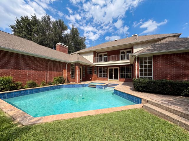 2533 Vista Creek Court, Garland, TX 75044