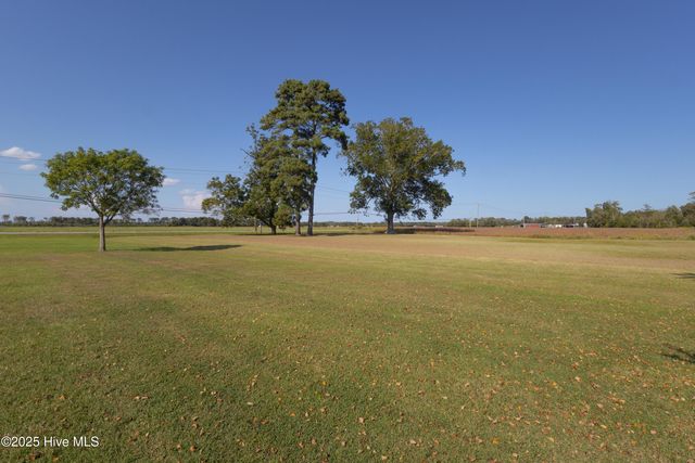 2051 Nixonton Road, Elizabeth City, NC 27909