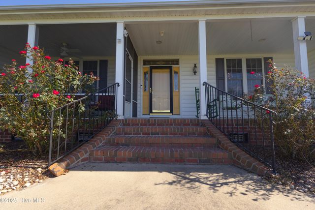 2051 Nixonton Road, Elizabeth City, NC 27909