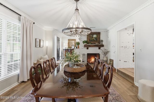 376 W Lake Road, Hattiesburg, MS 39402