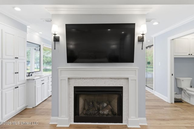 376 W Lake Road, Hattiesburg, MS 39402