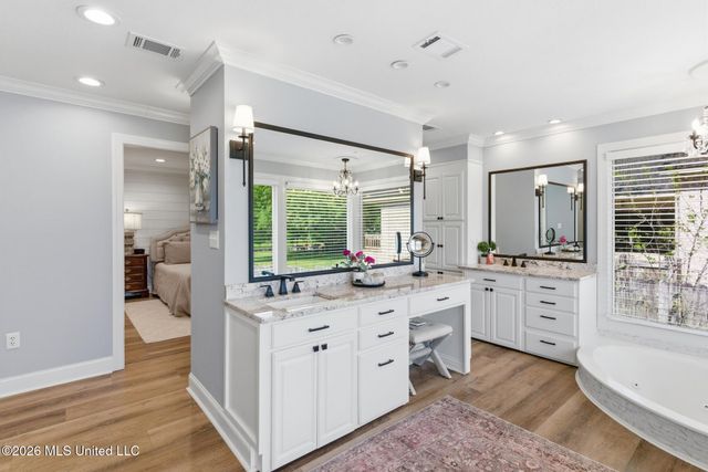 376 W Lake Road, Hattiesburg, MS 39402