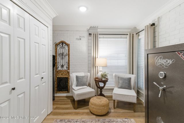 376 W Lake Road, Hattiesburg, MS 39402