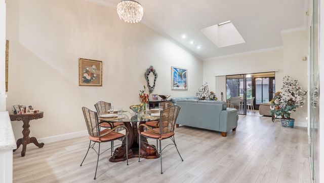 6353 Royal Manor Circle, Delray Beach, FL 33484