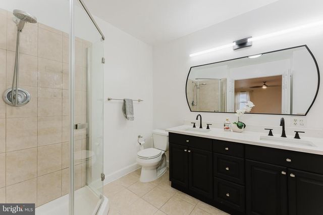 4664 BRADDOCK GREEN CT, Fairfax, VA 22032