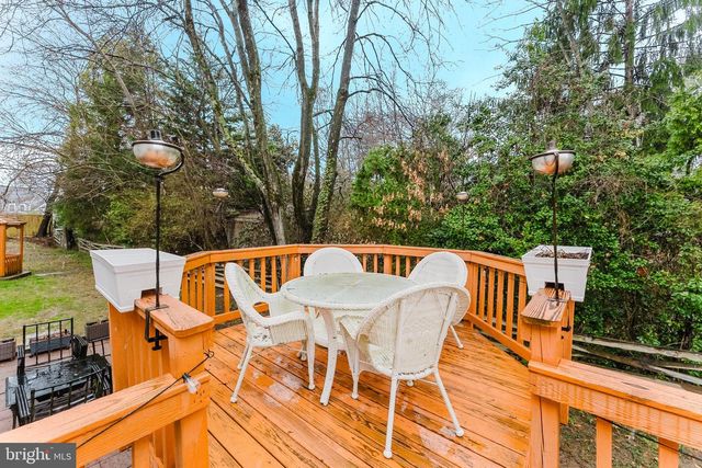 4664 BRADDOCK GREEN CT, Fairfax, VA 22032