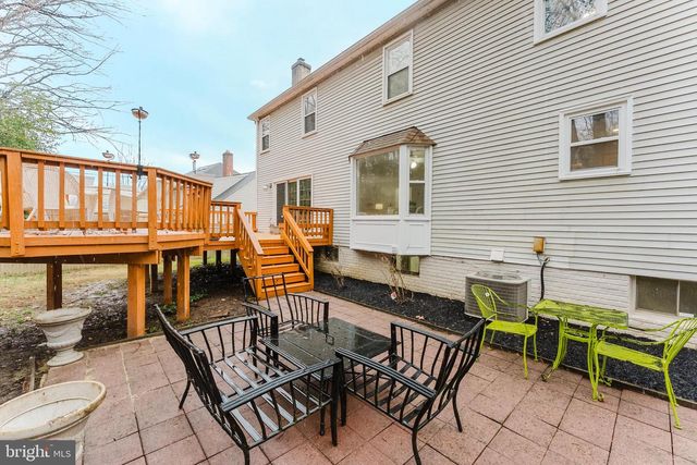 4664 BRADDOCK GREEN CT, Fairfax, VA 22032