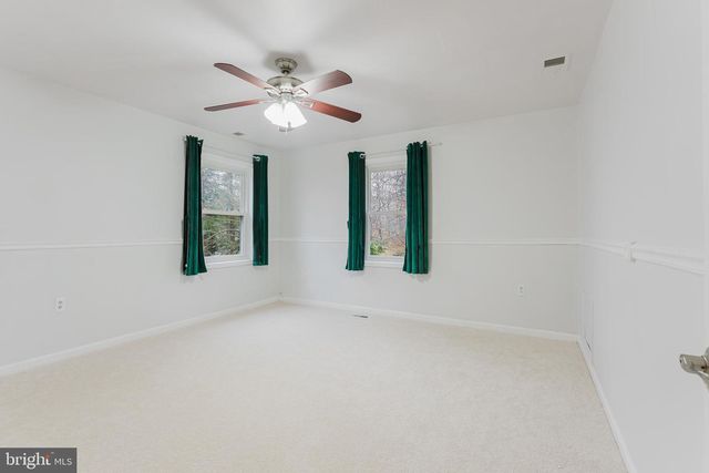 4664 BRADDOCK GREEN CT, Fairfax, VA 22032