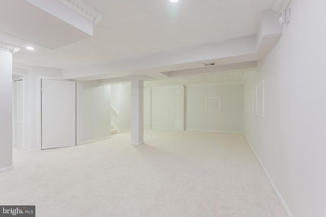 4664 BRADDOCK GREEN CT, Fairfax, VA 22032