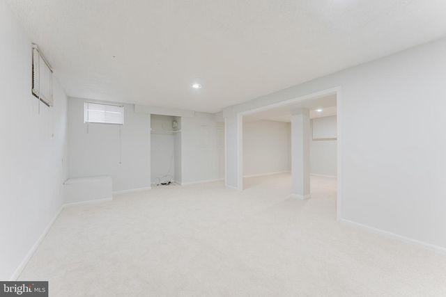 4664 BRADDOCK GREEN CT, Fairfax, VA 22032