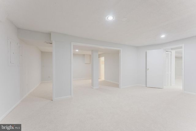 4664 BRADDOCK GREEN CT, Fairfax, VA 22032