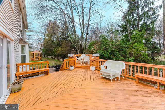 4664 BRADDOCK GREEN CT, Fairfax, VA 22032