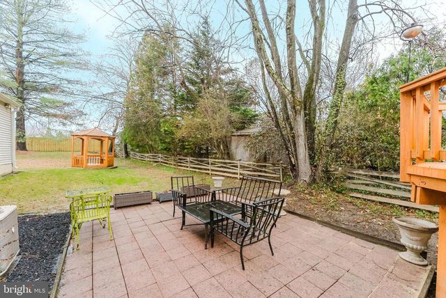 4664 BRADDOCK GREEN CT, Fairfax, VA 22032