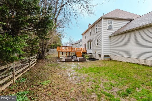 4664 BRADDOCK GREEN CT, Fairfax, VA 22032