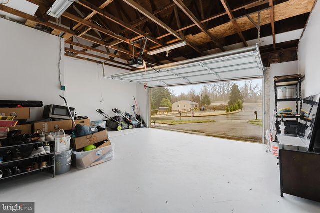 4664 BRADDOCK GREEN CT, Fairfax, VA 22032