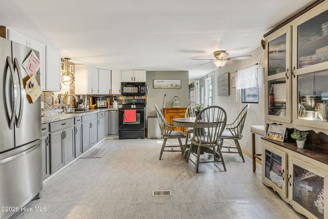 2749 White Street SW, Supply, NC 28462