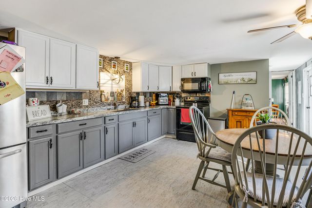 2749 White Street SW, Supply, NC 28462