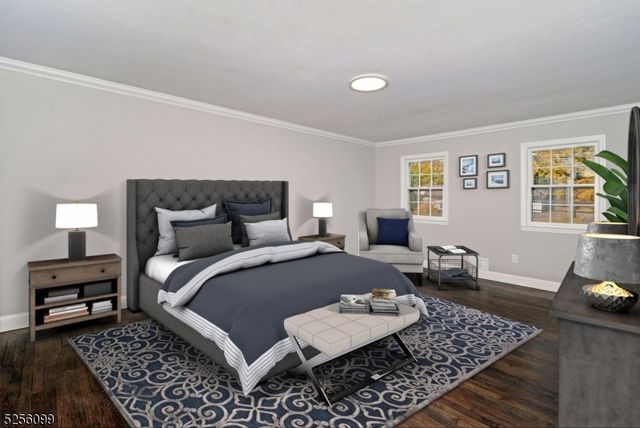 13 Hanover Rd, East Hanover Twp., NJ 07936