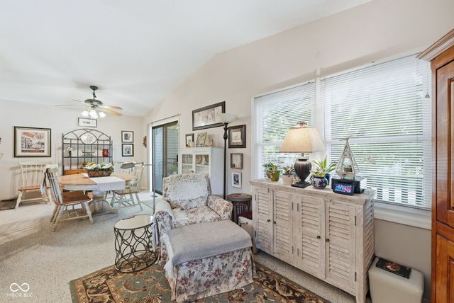 7455 Prairie Lake Drive, Indianapolis, IN 46256