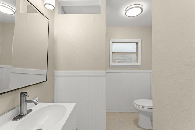 247 TOMS ROAD, Debary, FL 32713