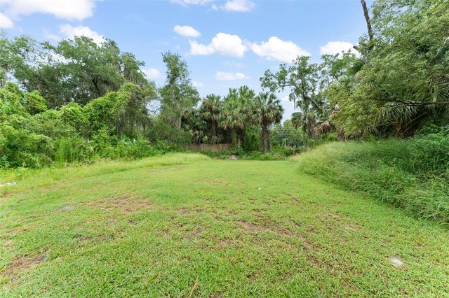 247 TOMS ROAD, Debary, FL 32713