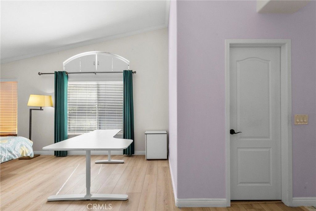 Image 20 of property listing at 23344 Timberlane, Valencia, CA 91354