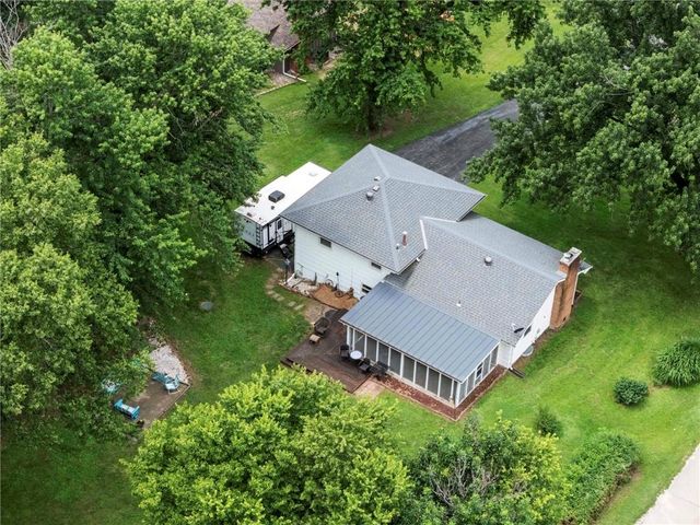 817 S Alexander Road, Independence, MO 64056