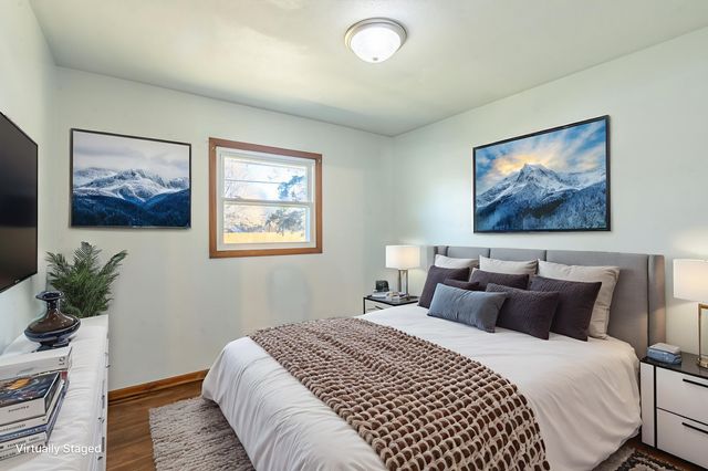 11509 Winnetka Avenue N, Champlin, MN 55316