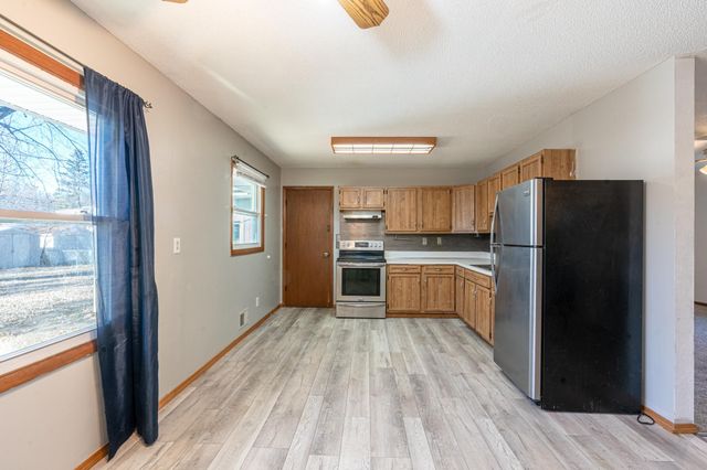 11509 Winnetka Avenue N, Champlin, MN 55316