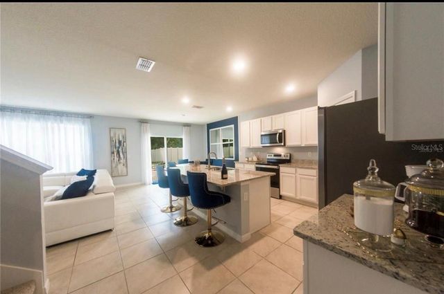 5287 MAYOR DRIVE, St Cloud, FL 34771