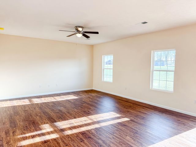 553 Knoll Lane, Nancy, KY 42544