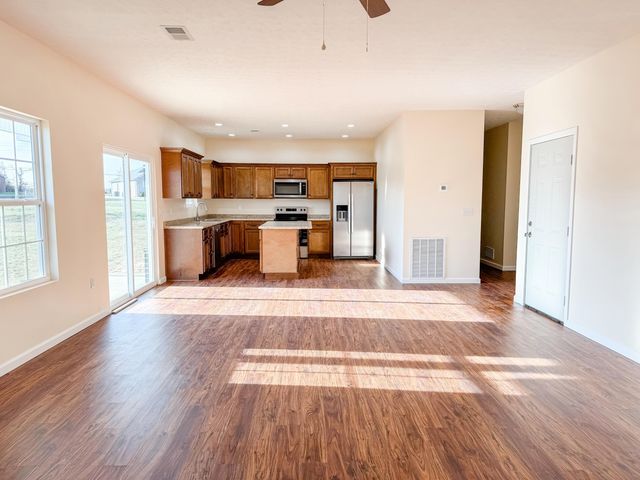 553 Knoll Lane, Nancy, KY 42544