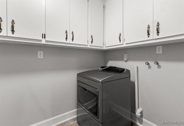 11286 W Bayshore Drive, Crystal River, FL 34429