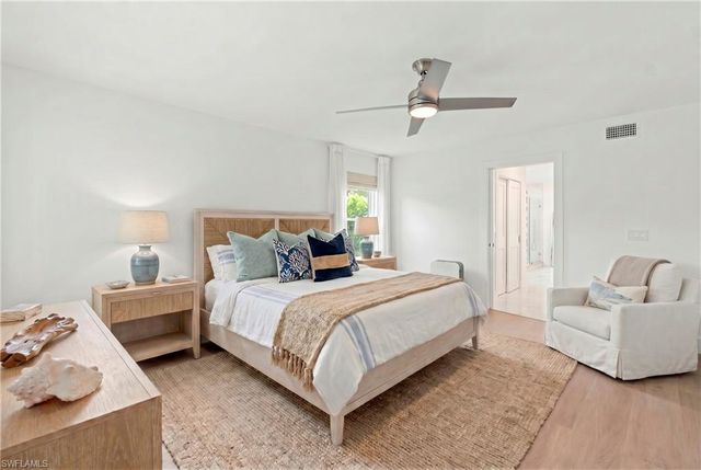 4775 Europa DR, Naples, FL 34105