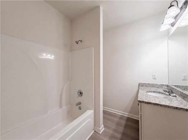 4075 Mcclendon Way, Rex, GA 30273