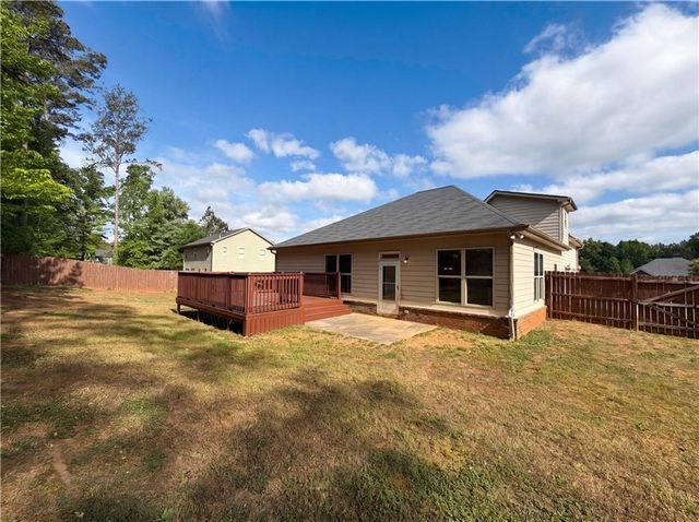 4075 Mcclendon Way, Rex, GA 30273