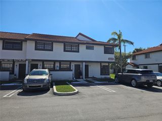 13220 SW 58th Ter 16-1, Miami, FL 33183