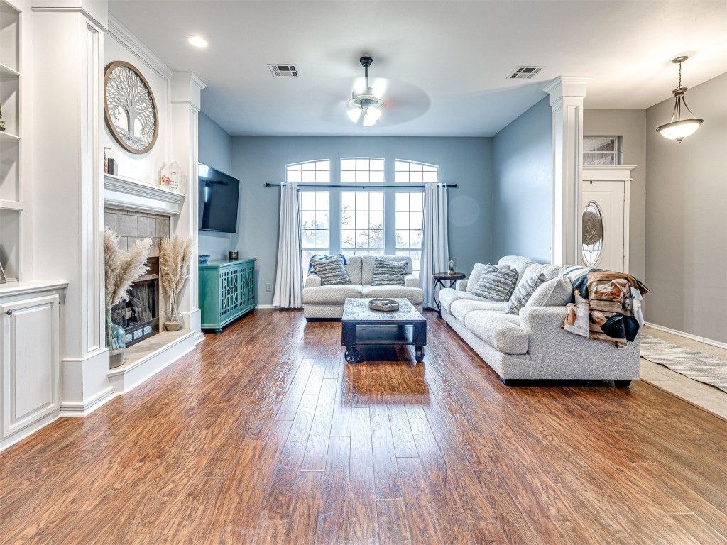 2449 County Road 1327, Blanchard, OK 73010
