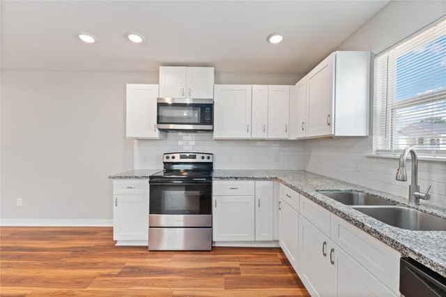 8617 Clarington Street, Houston, TX 77016