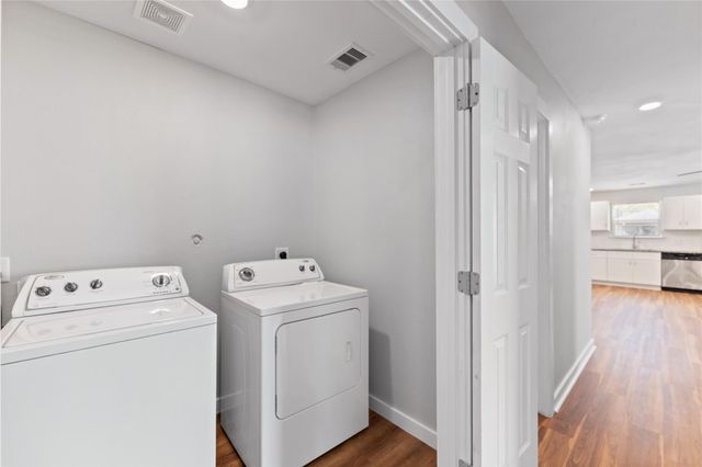 8617 Clarington Street, Houston, TX 77016