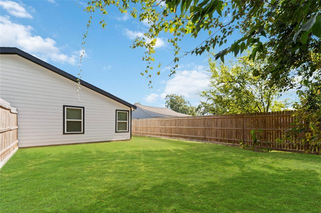 8617 Clarington Street, Houston, TX 77016