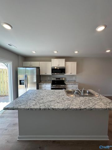 4121 Hudson Court, Decatur, AL 35603