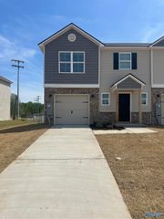 4121 Hudson Court, Decatur, AL 35603