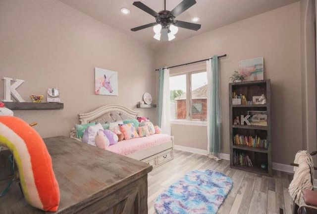 8 W Lakeshore Drive, Ransom Canyon, TX 79366